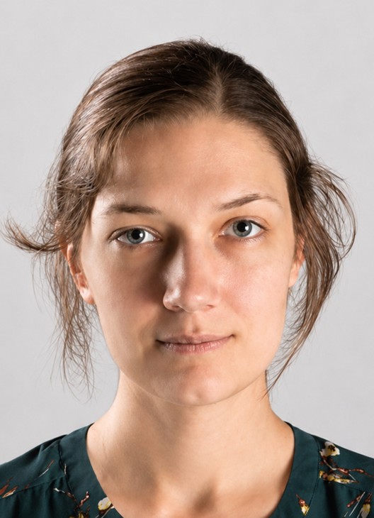 Seana Manire